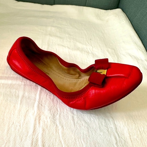 Ballet Flats My Joy in Red by Ferragamo - Picture 6 of 9